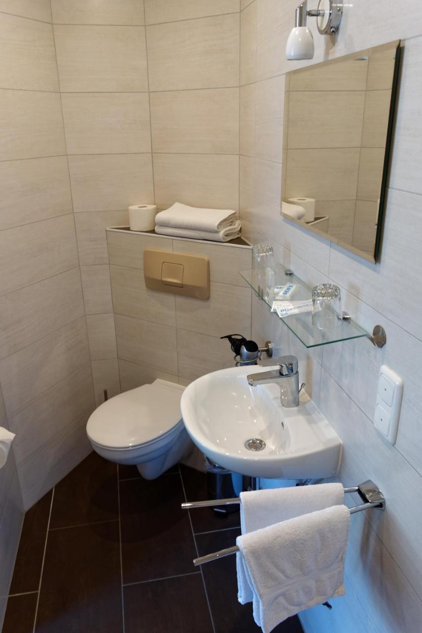 Hotel Haus Sonnschein Cochem Ruang foto
